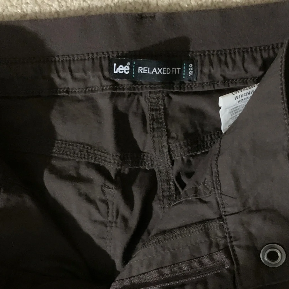 Lee Black Cargo Pants for Women 2 Pair one Black 1 Brown. $6.00 for Both - Picture 4 of 10